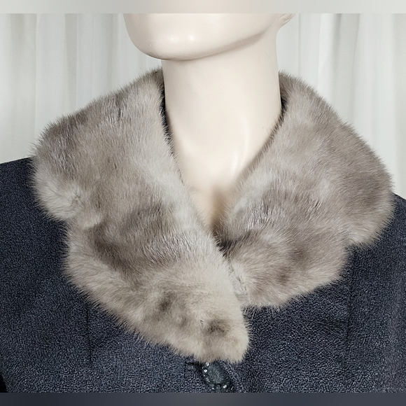 Vtg 60s grey wool mink collar crop boxy blazer suit jacket M-L - Picture 2 of 10